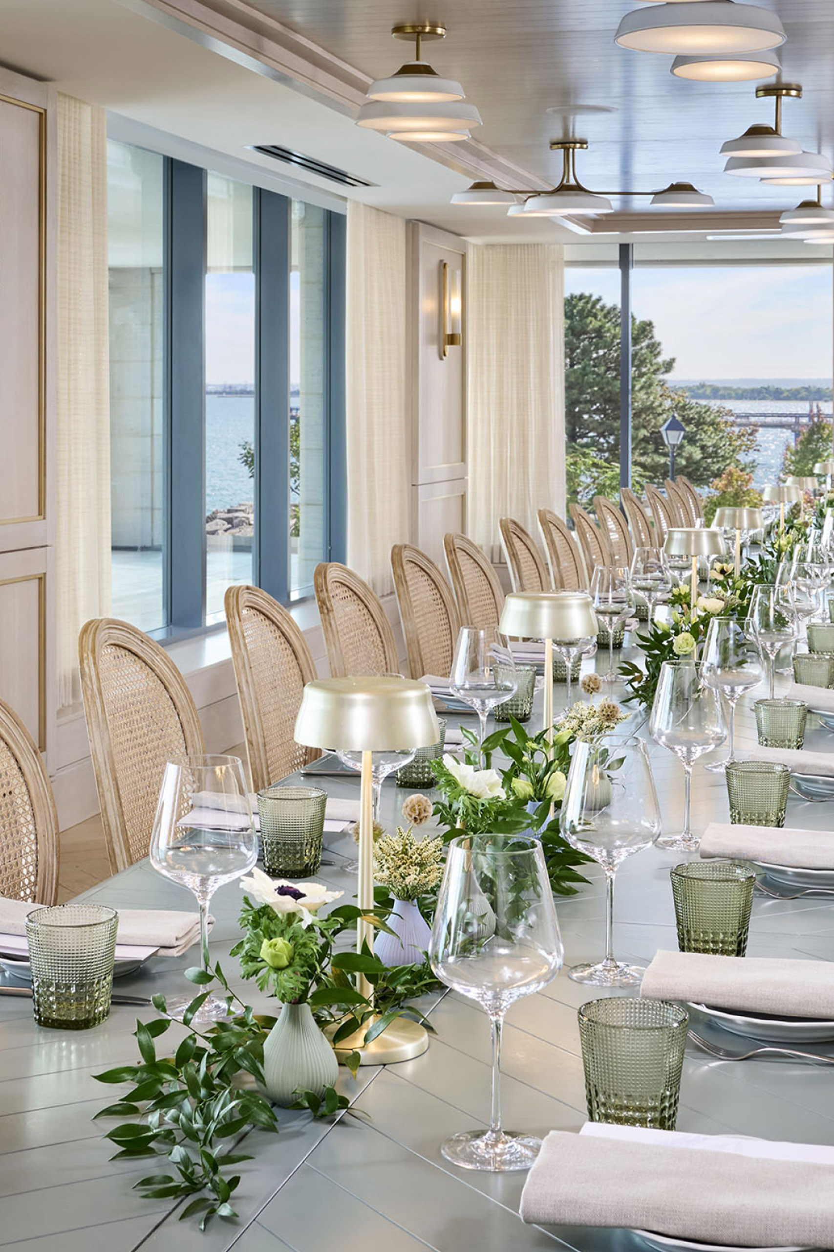 Full table at Isabelle Petite, the private dining area at Isabelle Restaurant