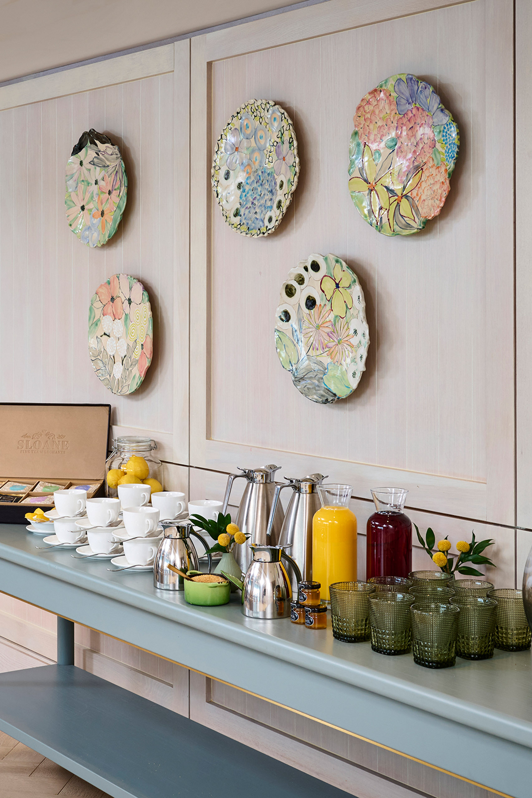 Sidetable at Petite Isabelle, the private dining room at Isabelle Restaurant & Lounge